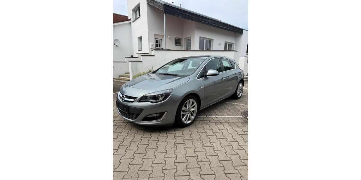 Opel Astra 62.432 km 8.900 &euro; Langenhagen 30853