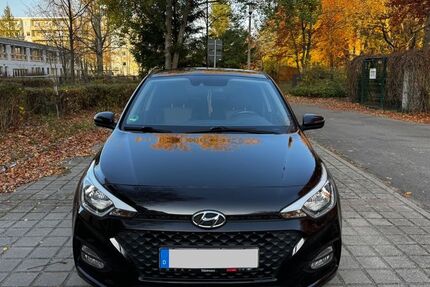 Hyundai i20 36.650 km 11.390 € Strausberg 15344