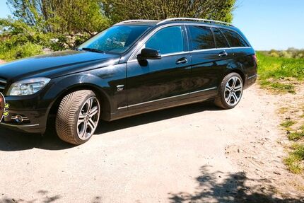Mercedes-Benz C 180 72.500 km 13.500 &euro; Delingsdorf 22941