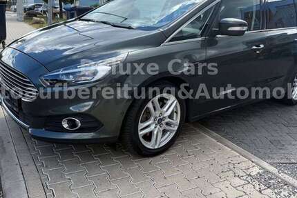 Ford S-Max 119.759 km 18.550 € Brühl 50321