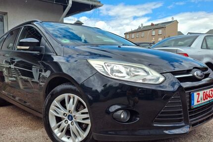 Ford Focus 106.174 km 5.990 &euro; Limbach-Oberfrohna 09212