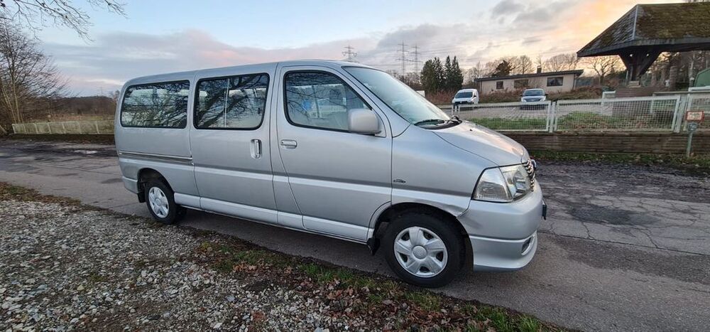 Hiace
