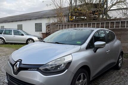 Renault Clio 38.488 km 7.500 &euro; Kassel 34123
