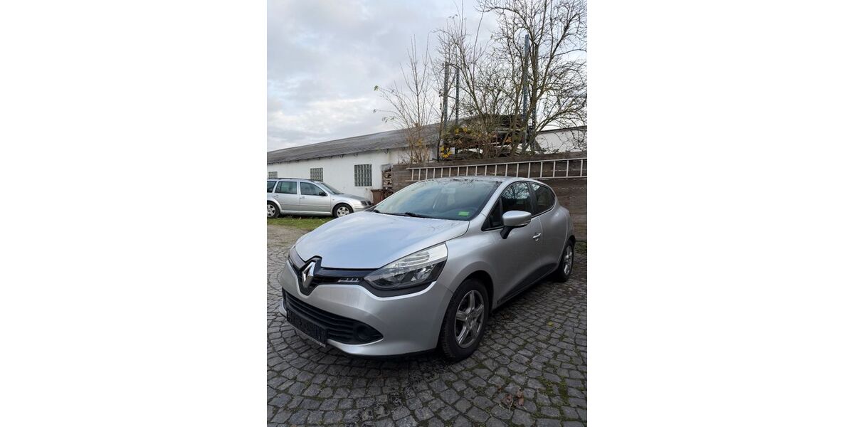 Renault Clio 38.488 km 7.500 &euro; Kassel 34123