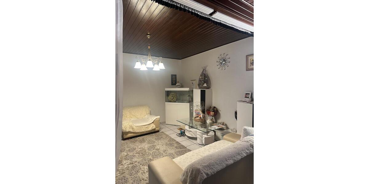 Reihenhaus Neuwied Block - 9 Zimmer, 170 m&sup2;, 256.000&euro; | Angebot:27158169