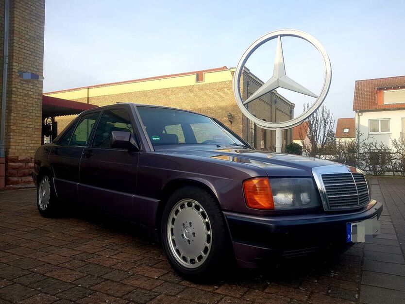 Mercedes-Benz 190 240.798 km 7.900 € Mannheim 68165