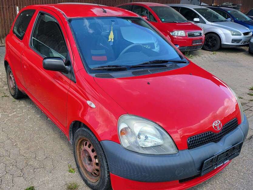 Yaris