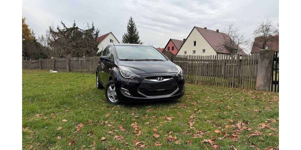 Hyundai ix20 49.000 km 8.289 &euro; nürnberg 90431