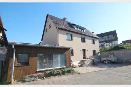 Haus Rheinau - 9 Zimmer, 270 m&sup2;, 495.000&euro; | Angebot:25087520