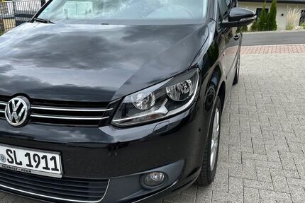 VW Touran 132.600 km 11.500 &euro; Homberg Efze 34576