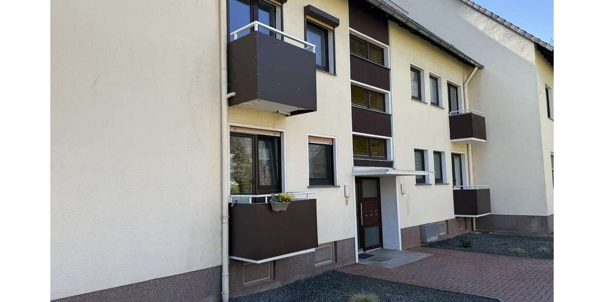 Etagenwohnung Bad Pyrmont - 3 Zimmer, 81 m&sup2;, 90.000&euro; | Angebot:26268910