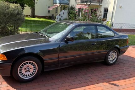 BMW 318 125.000 km 9.000 &euro; Rangsdorf 15834