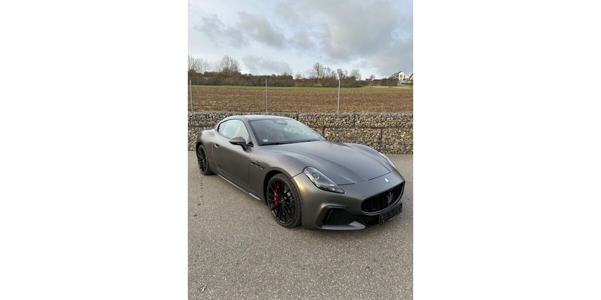 Maserati Granturismo 6.200 km 142.800 &euro; Aidlingen 71134