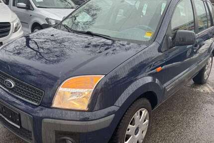 Ford Fusion 156.700 km 3.850 &euro; München 81243