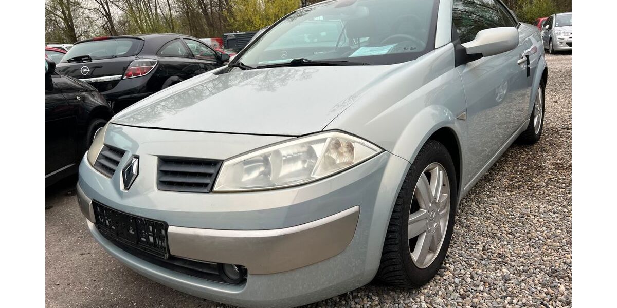 Renault Megane 100.000 km 2.500 &euro; Freiburg im Breisgau 79108