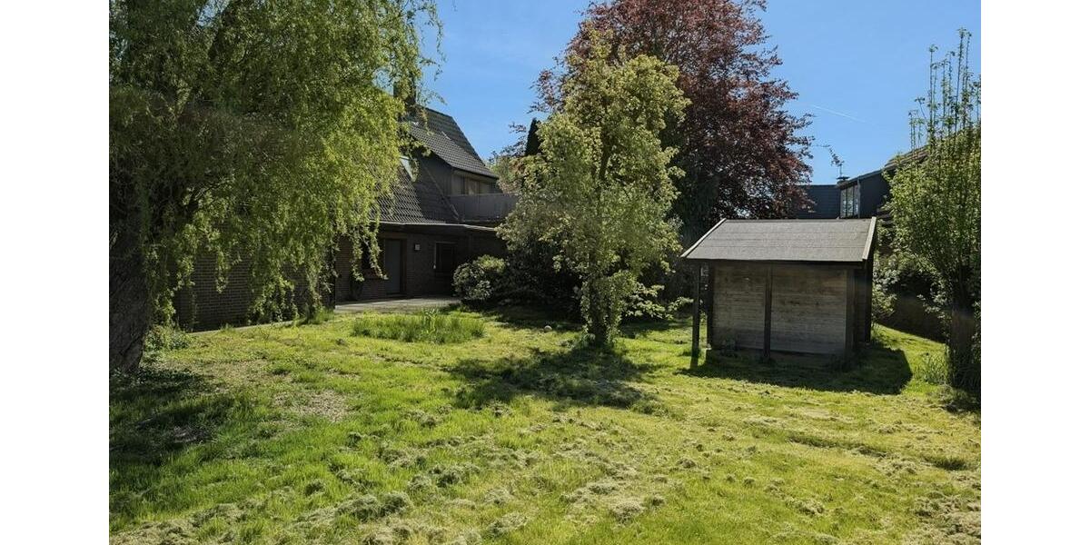 Einfamilienhaus Elsfleth - 6.5 Zimmer, 155 m&sup2;, 1.150&euro; | Angebot:26675545
