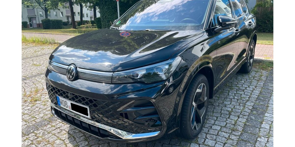 VW Tiguan 17.000 km 50.900 &euro; Wolfsburg 38444