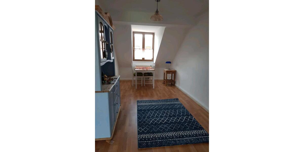 Dachgeschoßwohnung Halle (Saale) Am Wasserturm/Thaerviertel - 3 Zimmer, 71 m&sup2;, 685&euro; | Angebot:25395486
