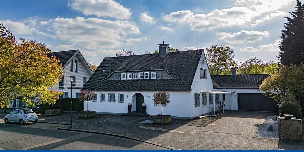 Haus zum Kaufen in Krefeld Uerdingen 1.250.000 € 314 m² 8 zimmer