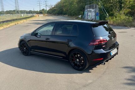 VW Golf 111.000 km 22.450 &euro; Mannheim 68219