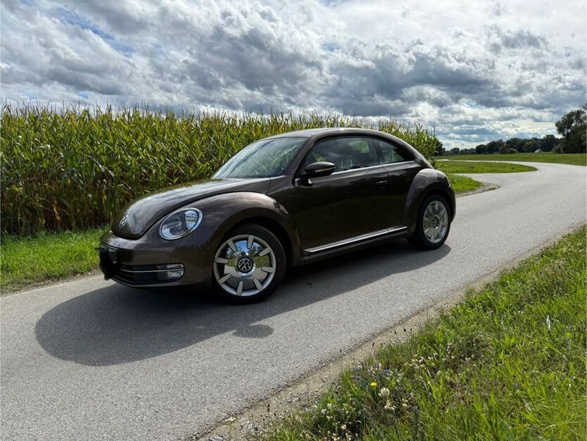 VW Beetle 110.500 km 7.500 € Hengersberg 94491
