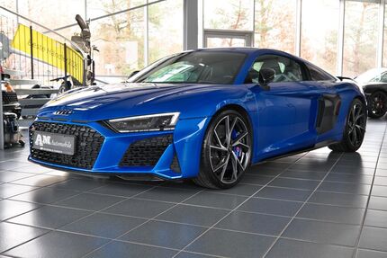 Audi R8 16.800 km 154.800 &euro; München 81829