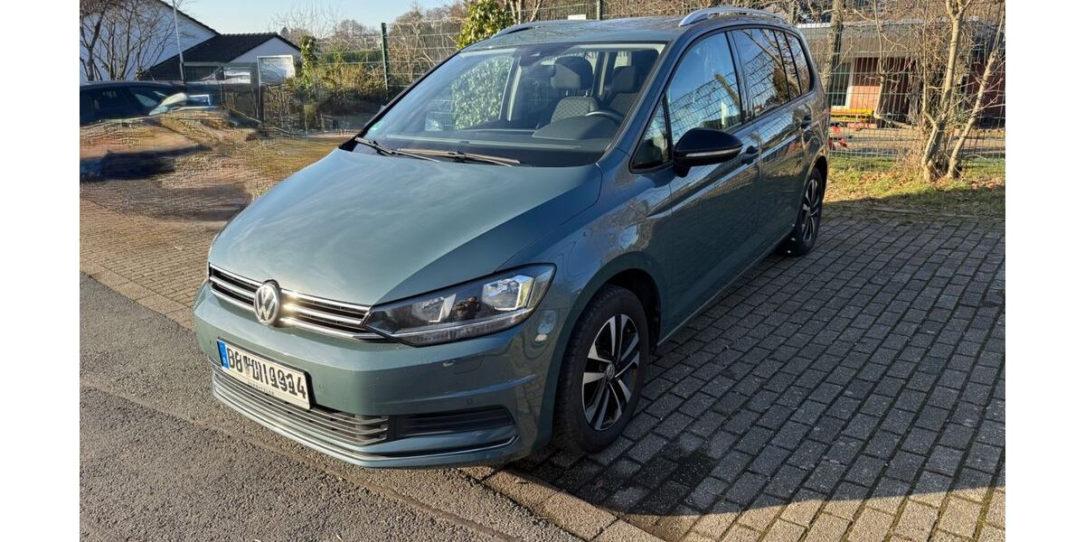 VW Touran 82.475 km 21.000 &euro; Bochum 44797