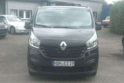 Renault Trafic 244.000 km 13.199 € Hermaringen 89568