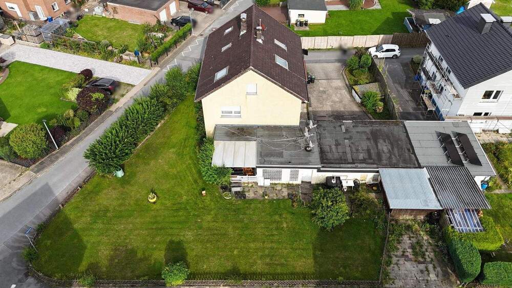 Mehrfamilienhaus, Wohnhaus Leopoldshöhe - 1 Zimmer, 210 m&sup2;, 455.000&euro; | Angebot:25694961