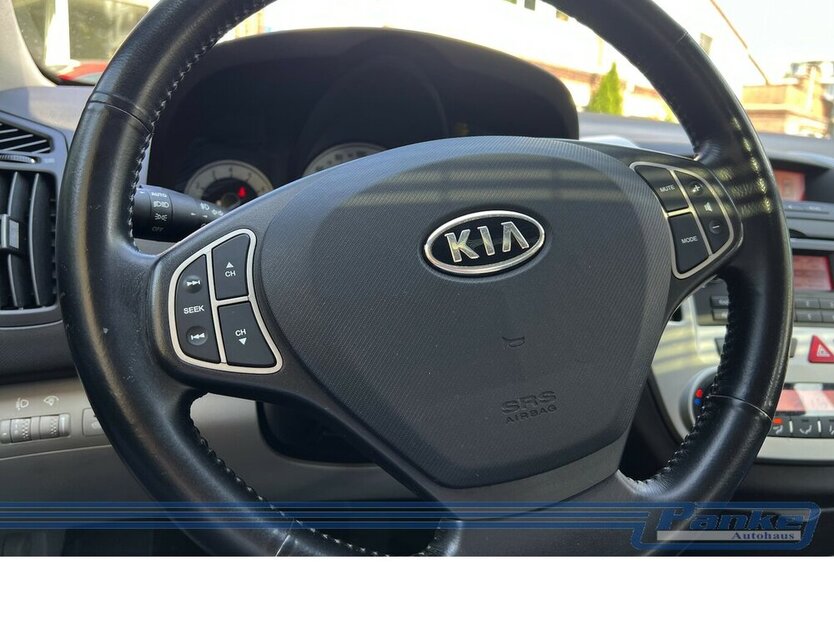 Kia Ceed 1.6 EX*SchiebeD*SHZ*Klima*Teilleder*PDC* 123.801 km 3.990 € Berlin 13187