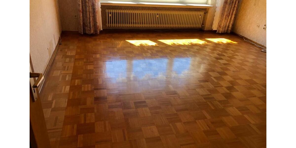 Einfamilienhaus Bebra - 10 Zimmer, 282 m&sup2;, 2.190&euro; | Angebot:25239180