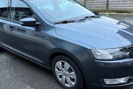 Skoda Rapid 208.621 km 5.650 &euro; Wesselburen 25764