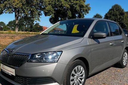 Skoda Fabia 62.253 km 8.990 &euro; Minden 32425
