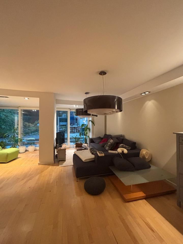 **AB SOFORT** Architekten Doppelhaushälfte zimmer