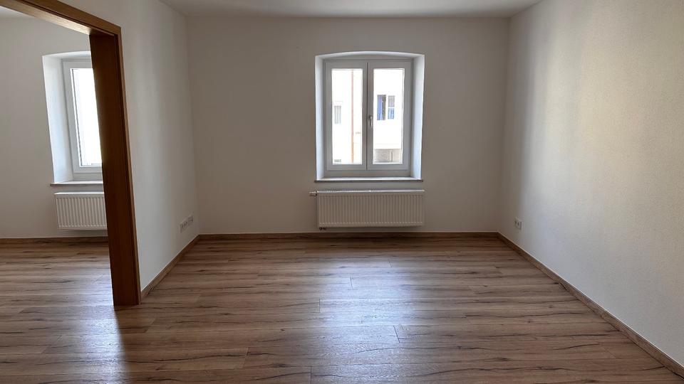 Etagenwohnung Obernzell - 3 Zimmer, 132 m&sup2;, 600&euro; | Angebot:26405859
