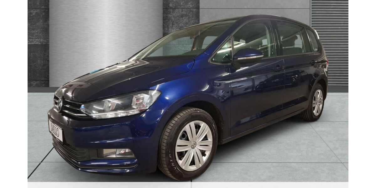 VW Touran 117.129 km 14.340 &euro; Hamburg 22047