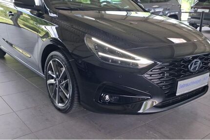 Hyundai i30 8.833 km 25.480 &euro; Lübeck 23562
