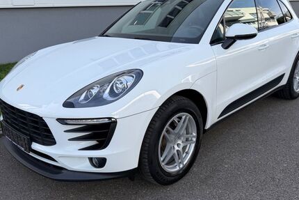 Porsche Macan 121.000 km 32.700 &euro; Sindelfingen 71069