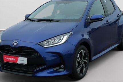 Toyota Yaris 4.655 km 23.790 &euro; Halstenbek 25469