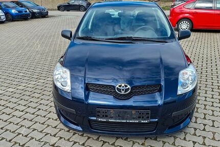 Toyota Auris 170.000 km 2.499 &euro; Schwandorf 92421