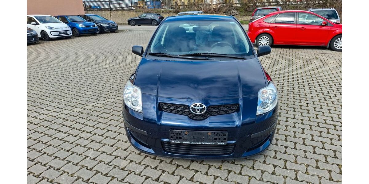 Toyota Auris 170.000 km 2.499 &euro; Schwandorf 92421