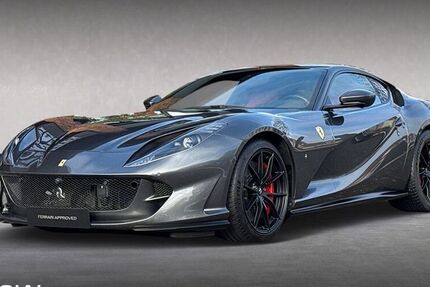 Ferrari 812