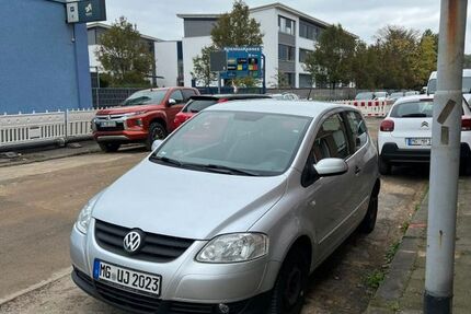 VW Fox 110.000 km 2.800 € Mönchengladbach 41065