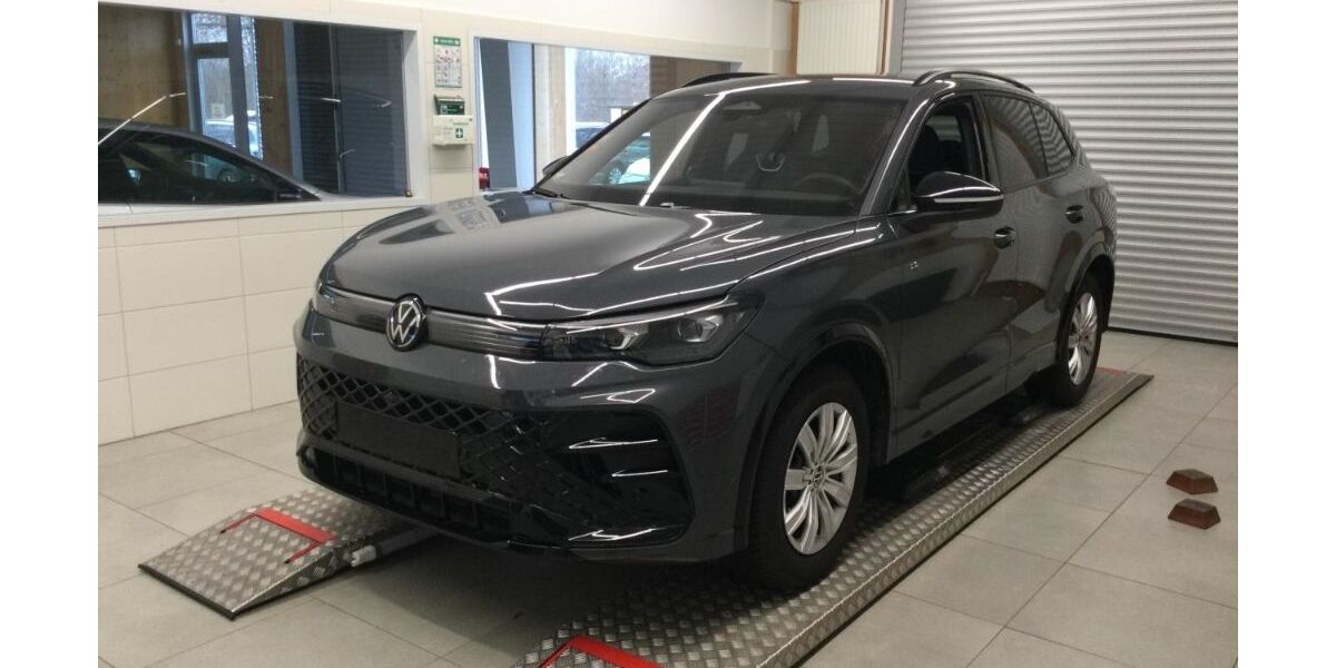 VW Tiguan 9.998 km 42.650 &euro; Erfurt 99098