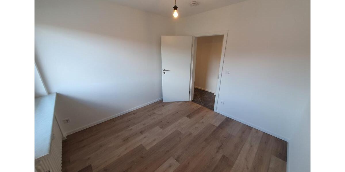 Etagenwohnung Rotenburg an der Fulda - 4 Zimmer, 106 m&sup2;, 800&euro; | Angebot:26442723