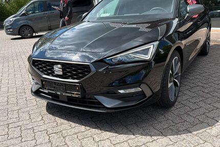 Seat Leon 50.700 km 25.990 &euro; Bornhoeved 24619