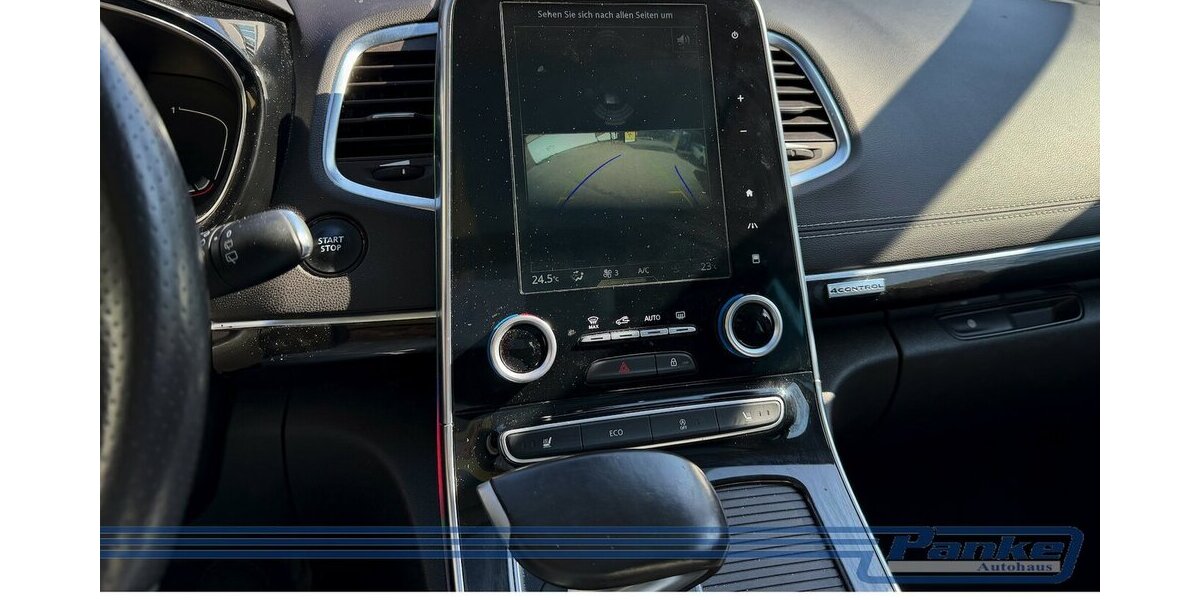 Renault Espace Initiale Paris*Pano*7-Sitz*HUD*TV*1-Hand* 141.944 km 16.490 &euro; Berlin 13187