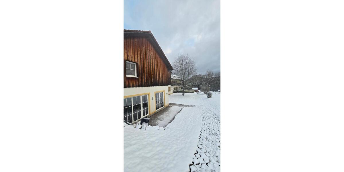 Etagenwohnung Viechtach - 3 Zimmer, 73 m&sup2;, 139.000&euro; | Angebot:27137573
