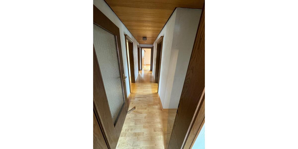 Mehrfamilienhaus, Wohnhaus Schwäbisch Gmünd Bargau - 9 Zimmer, 189 m&sup2;, 278.999&euro; | Angebot:26705483