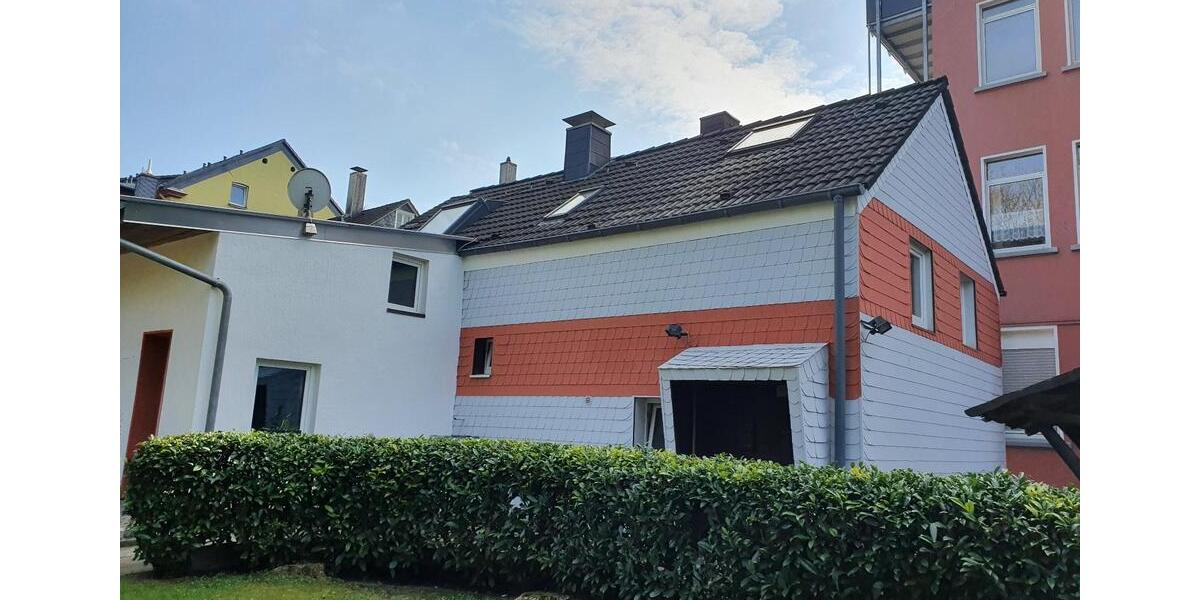 Einfamilienhaus Schwelm - 6 Zimmer, 120 m&sup2;, 980&euro; | Angebot:24987596